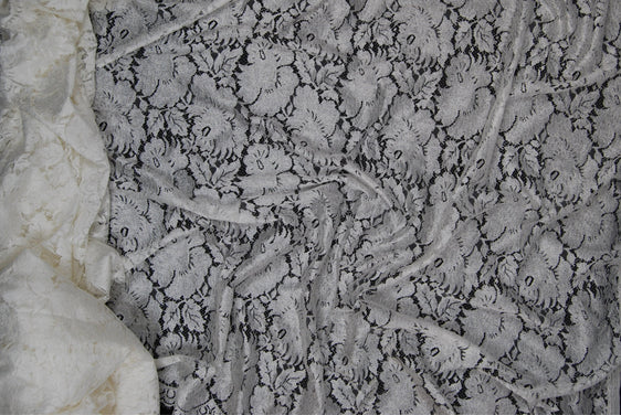Floral Lace in Off-White/White, Made in France