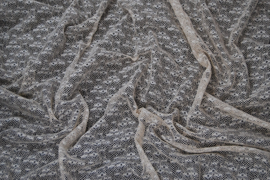 Abstract Cotton Lace in Off-White, Made in France