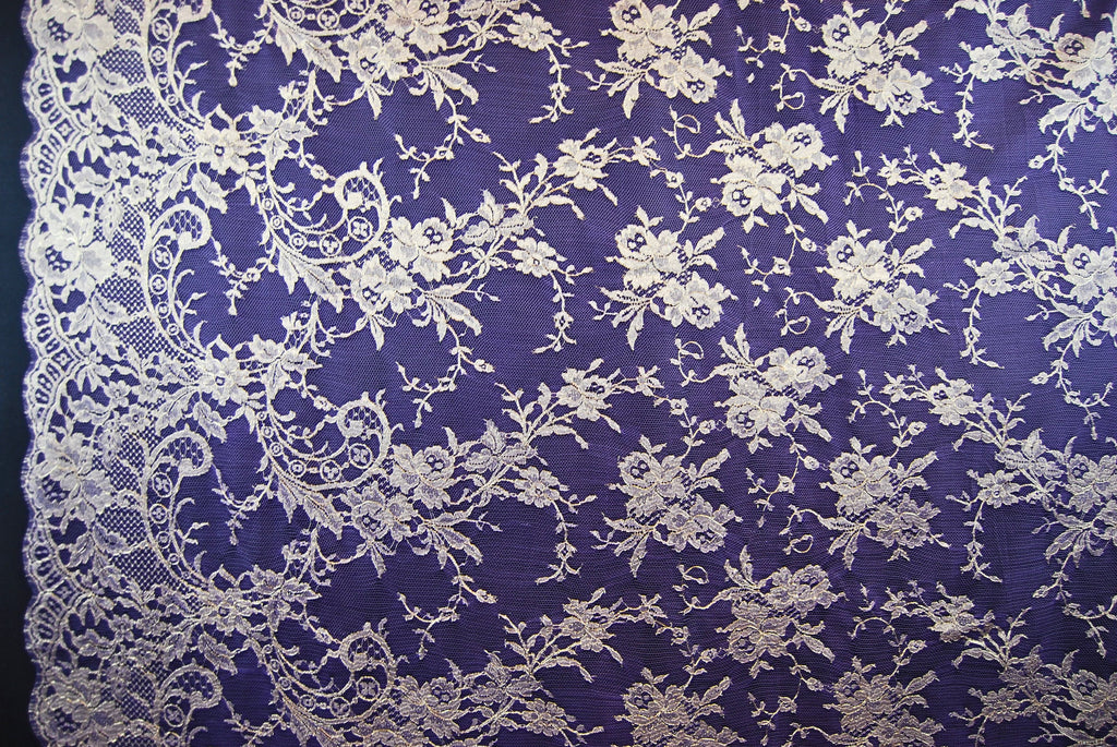 Floral Lace in Lilac/Gold Metallic, Made in France